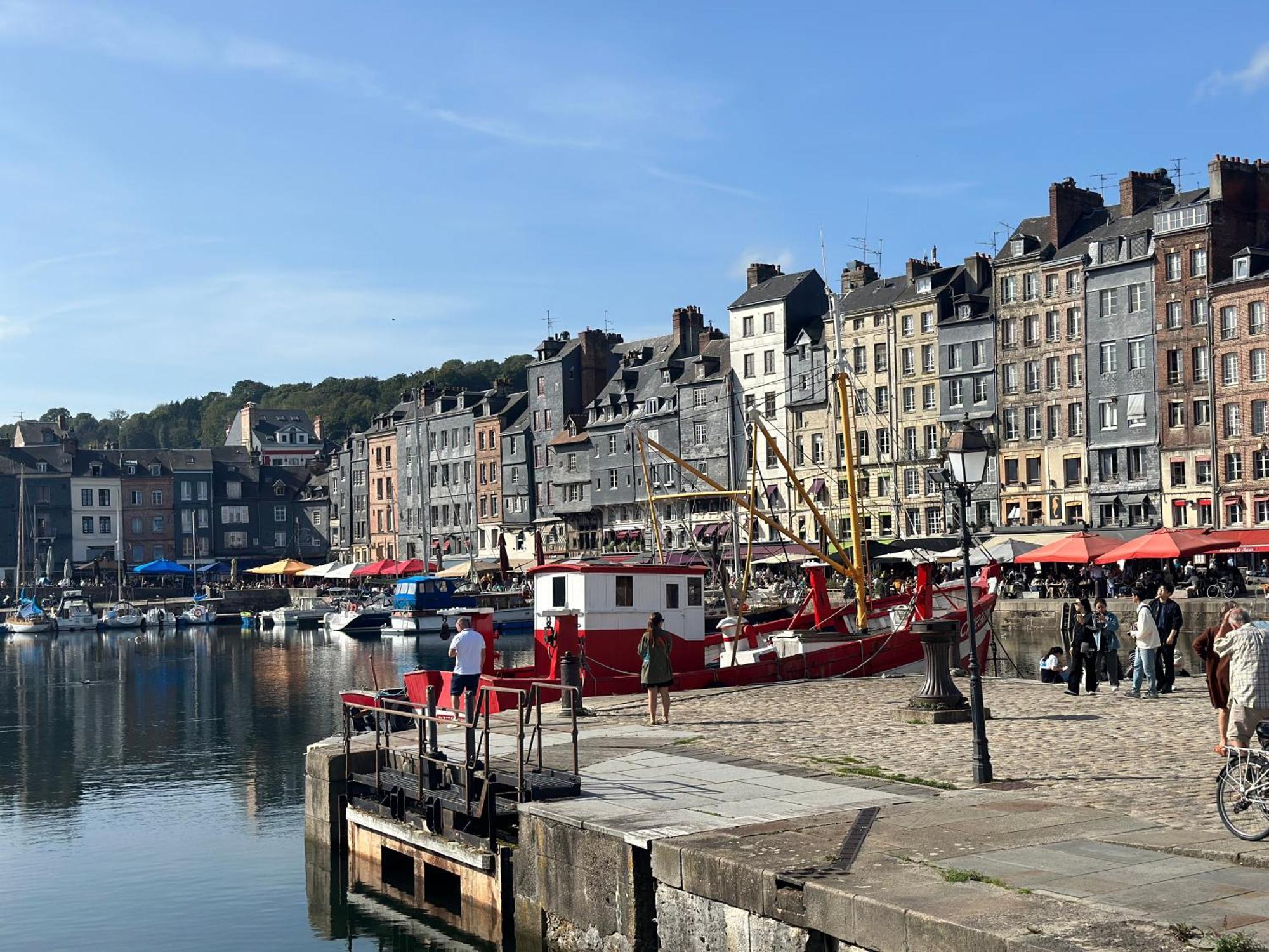 Nid D'Amour Sous Les Toits ! Honfleur Exteriér fotografie