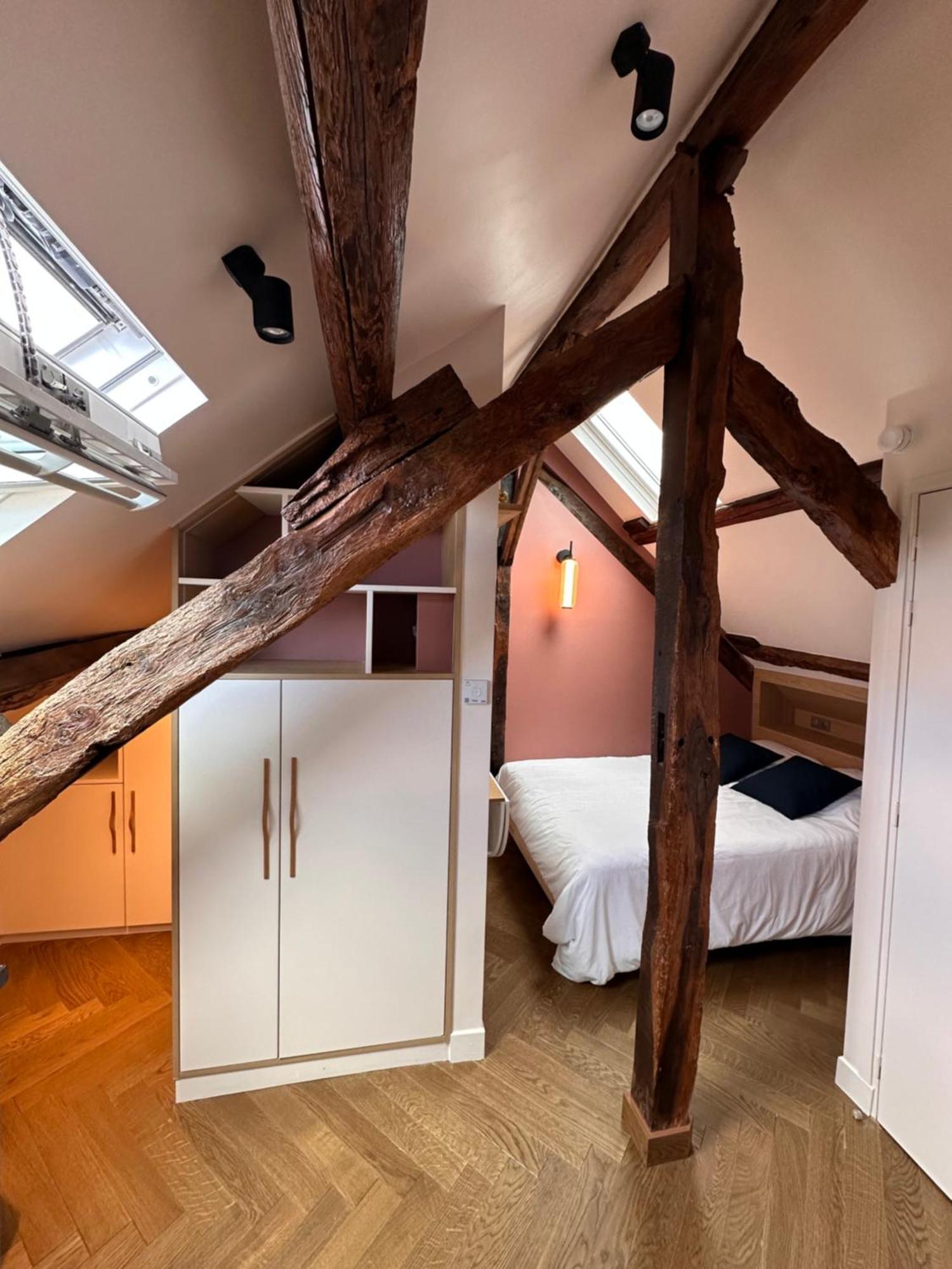 Nid D'Amour Sous Les Toits ! Honfleur Exteriér fotografie